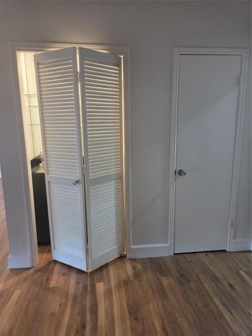 7712 Challie Lane 7712, Houston, TX 77088