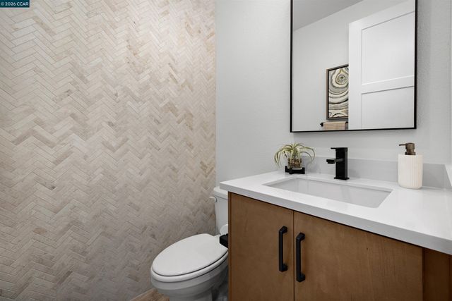 3624 Darnoch Ave., Lathrop, CA 95330