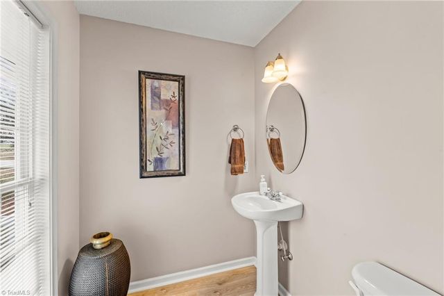 11 Collin Lane, Thomasville, NC 27360