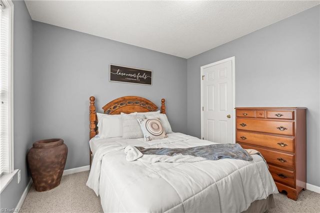 11 Collin Lane, Thomasville, NC 27360