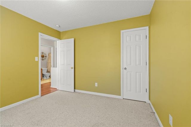 11 Collin Lane, Thomasville, NC 27360