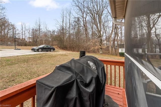 11 Collin Lane, Thomasville, NC 27360