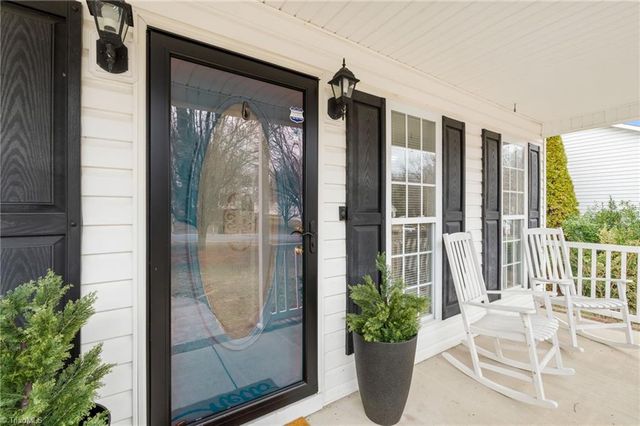 11 Collin Lane, Thomasville, NC 27360