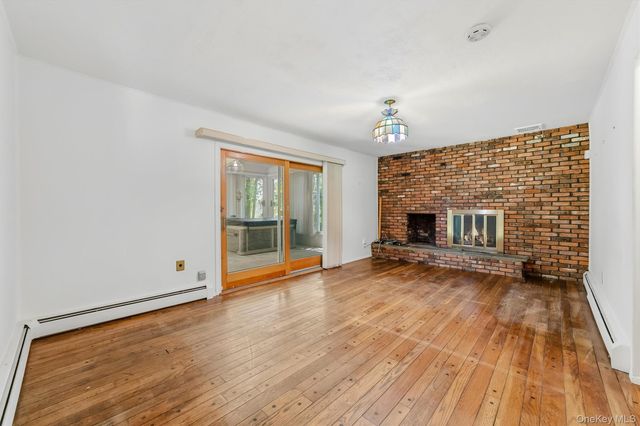 2 Peter A Beet Drive, Cortlandt Manor, NY 10567