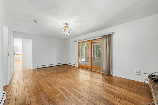 2 Peter A Beet Drive, Cortlandt Manor, NY 10567