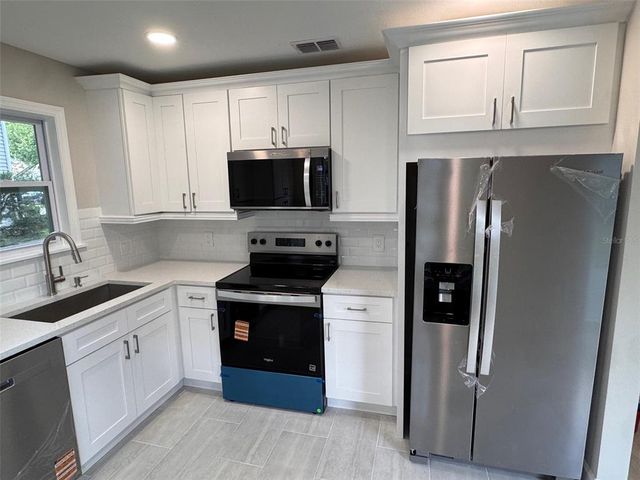 1022 MCCULLY COURT, Oviedo, FL 32765