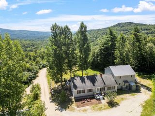 28 Lindsley Circle, Campton, NH 03223