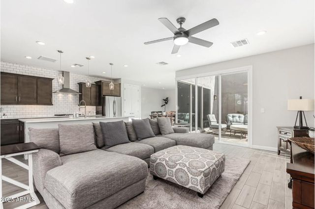 1906 E Robb Lane, Phoenix, AZ 85024