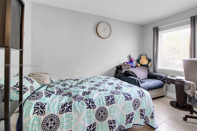 7703 Camino Real A-111, Miami, FL 33143