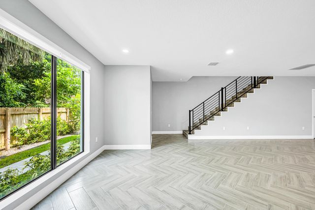 333 NW 41st Street 337, Oakland Park, FL 33309