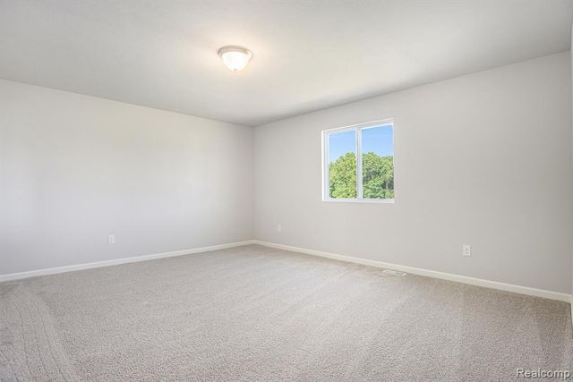 209 Wildflower Drive, Hillsdale, MI 49242