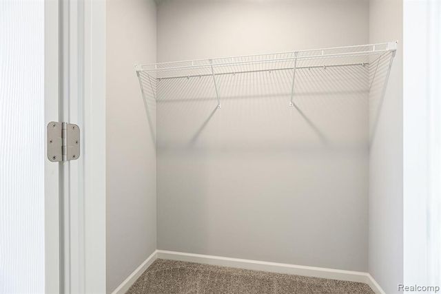 209 Wildflower Drive, Hillsdale, MI 49242