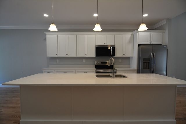 1 Depot Street Ext 5, Townsend, MA 01469