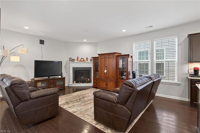 1438 Independence BLVD, Newport News, VA 23608