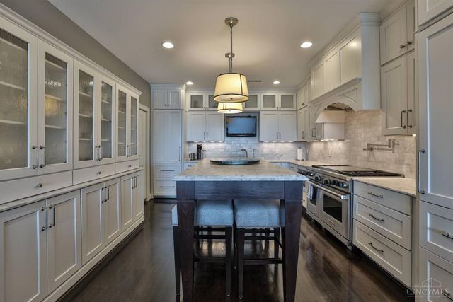1126 Carney Street, Cincinnati, OH 45202