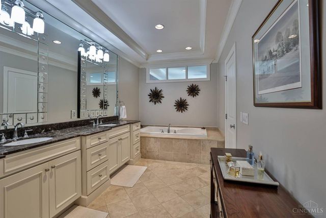 1126 Carney Street, Cincinnati, OH 45202
