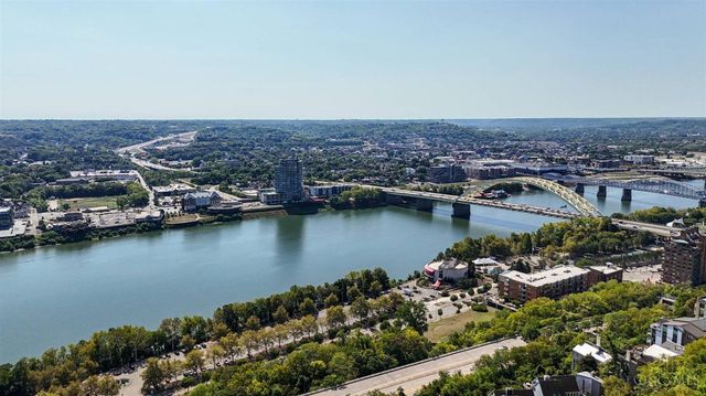 1126 Carney Street, Cincinnati, OH 45202