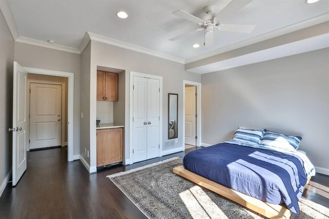 1126 Carney Street, Cincinnati, OH 45202