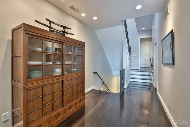 1126 Carney Street, Cincinnati, OH 45202