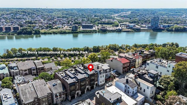 1126 Carney Street, Cincinnati, OH 45202