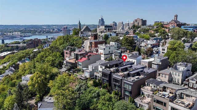 1126 Carney Street, Cincinnati, OH 45202