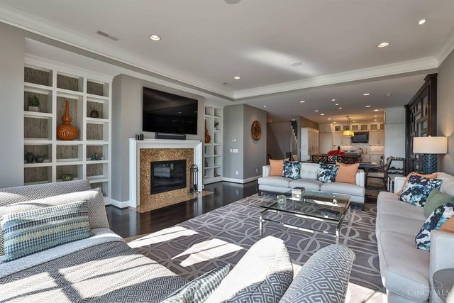 1126 Carney Street, Cincinnati, OH 45202