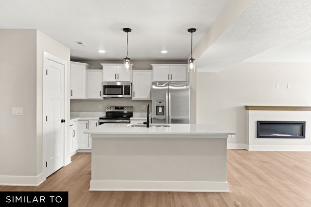 608 NE Hart Lane, Ankeny, IA 50021