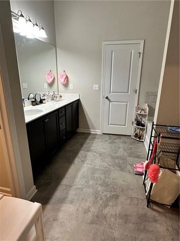 315 Coverview Court, Jonesboro, GA 30238