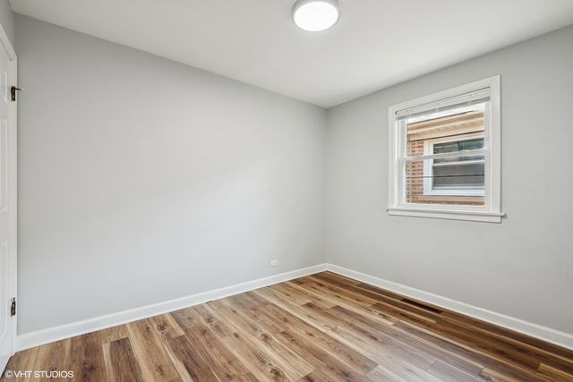 5821 N California Avenue, Chicago, IL 60659
