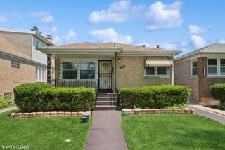 5821 N California Avenue, Chicago, IL 60659