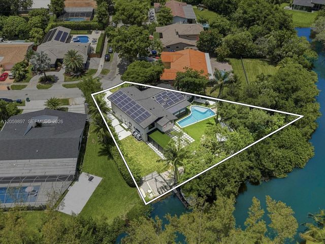 20001 NE 25th Avenue, Miami, FL 33180