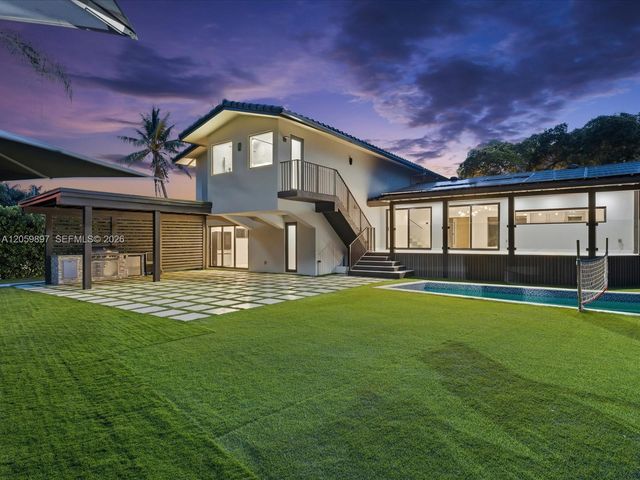 20001 NE 25th Avenue, Miami, FL 33180