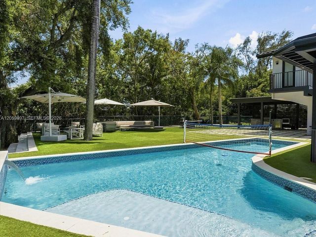 20001 NE 25th Avenue, Miami, FL 33180