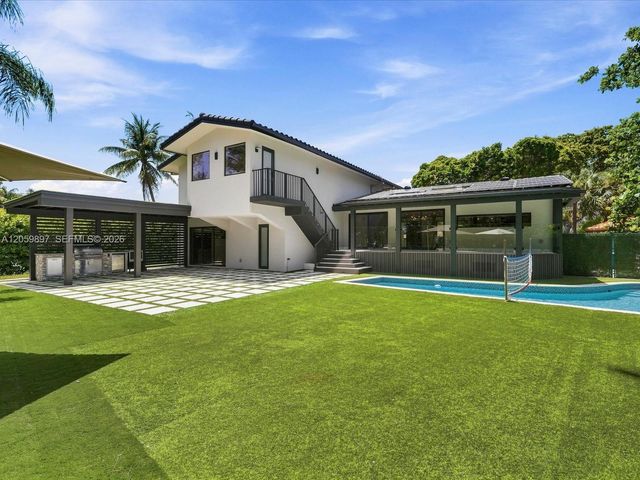20001 NE 25th Avenue, Miami, FL 33180