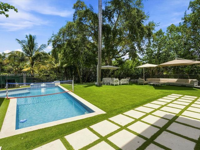 20001 NE 25th Avenue, Miami, FL 33180