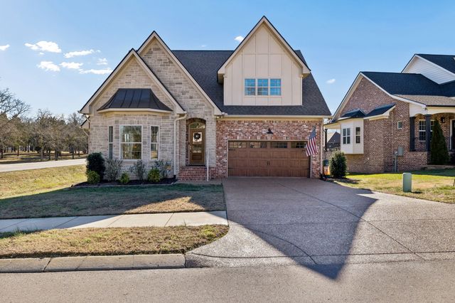 301 Timber Ln, Lebanon, TN 37087