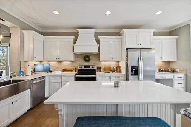 301 Timber Ln, Lebanon, TN 37087