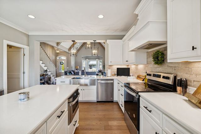 301 Timber Ln, Lebanon, TN 37087