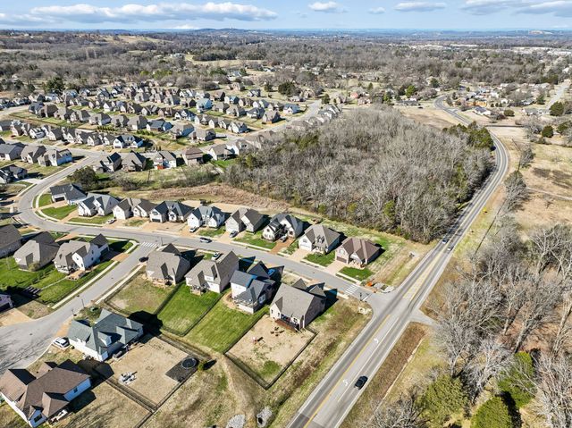 301 Timber Ln, Lebanon, TN 37087