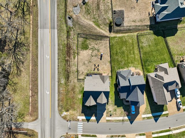 301 Timber Ln, Lebanon, TN 37087