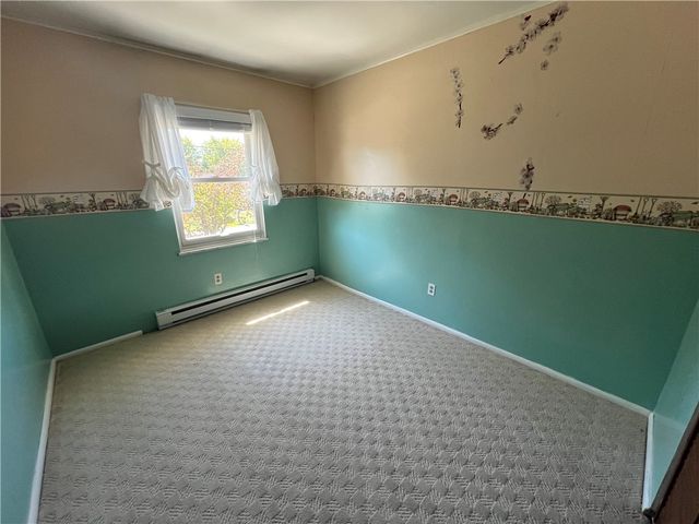 359 Butterfield Dr, North Huntingdon, PA 15642