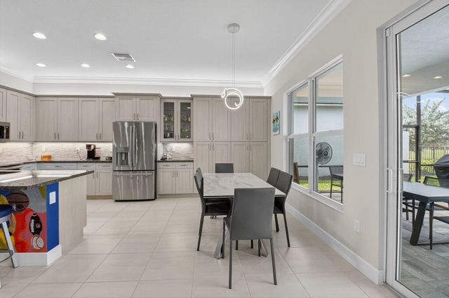 7857 Waterford Isles Lane, Delray Beach, FL 33446