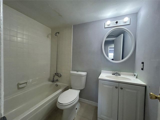 2773 L B MCLEOD ROAD 2773D, Orlando, FL 32805
