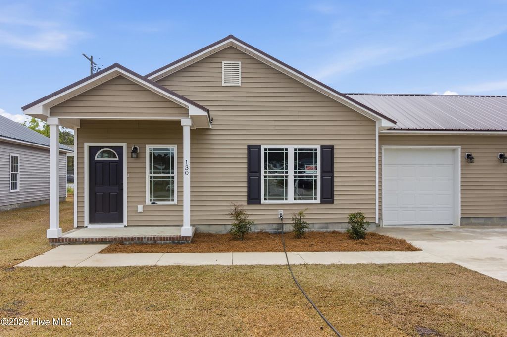 130 Macdonald Boulevard, Havelock, NC 28532