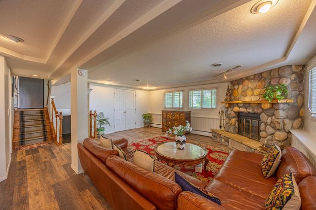 7829 Alden Way NE, Fridley, MN 55432