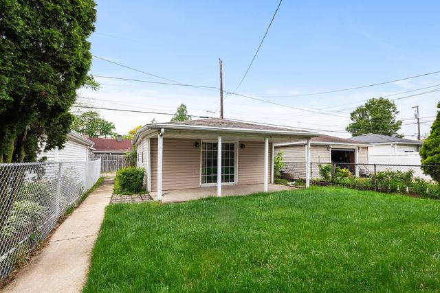 7650 Lavergne Avenue, Burbank, IL 60459