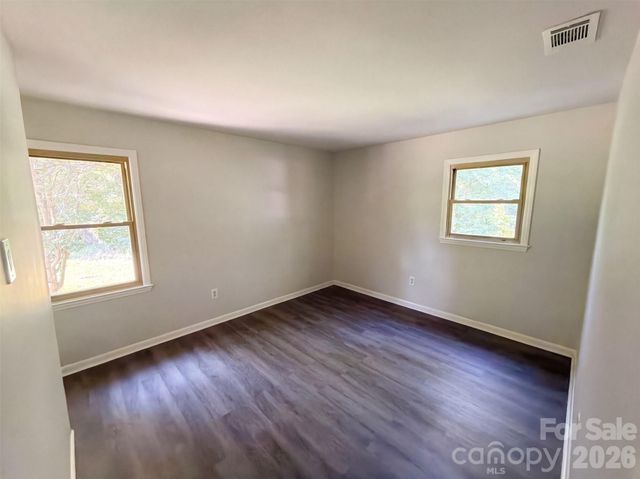 6531 Rosecran Drive, Charlotte, NC 28215