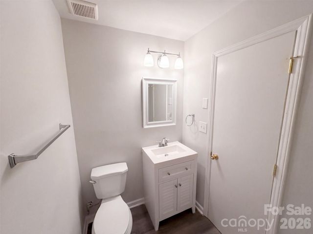 6531 Rosecran Drive, Charlotte, NC 28215