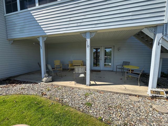 1728 Colonial Drive, Rochester, IN 46975