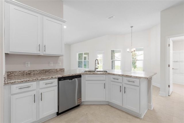 24 LLEWELLYN TRAIL, Palm Coast, FL 32164